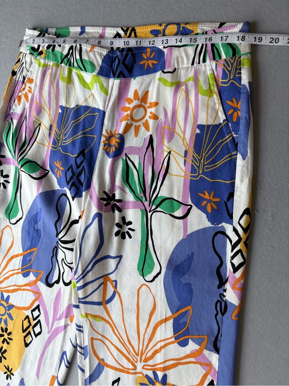 Chico's Surreal Escape White Multi Wide-Leg Bold Print Linen Blend Pants sz 14 - Picture 5 of 9